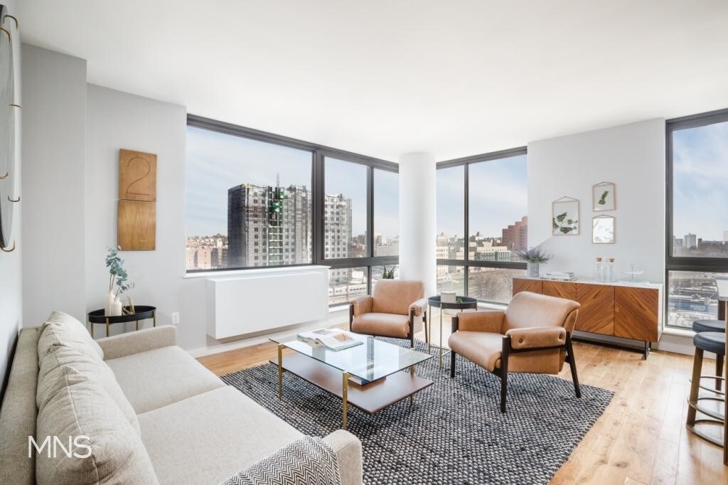 Foto principal - 147-36 94th Avenue