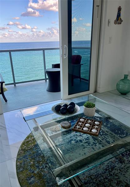 Foto del edificio - 1610 N Ocean Blvd