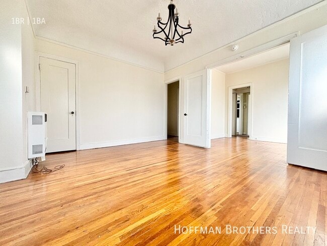 Building Photo - 808 Lucile Ave