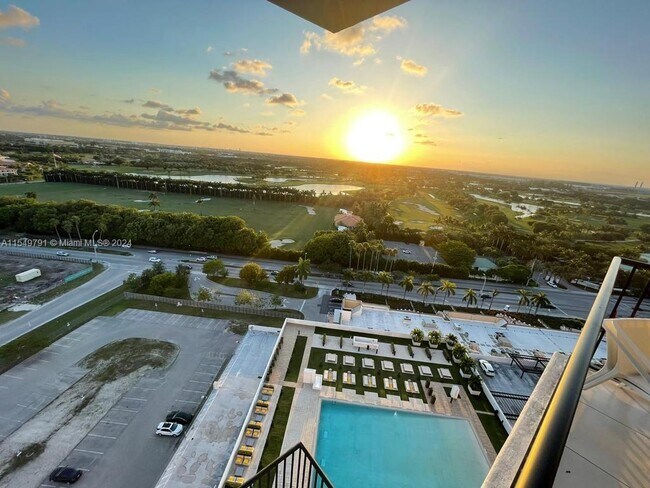 Foto del edificio - 5252 NW 85th Ave