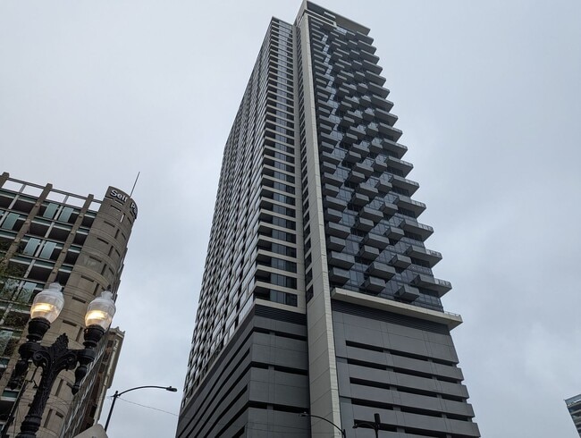 Loft Style 1 Bed, 1 Bath with Balcony and ... - Loft Style 1 Bed, 1 Bath with Balcony and ...