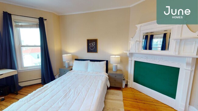 Foto del edificio - ROOM ONLY in 4-bed/1.0-bath Home