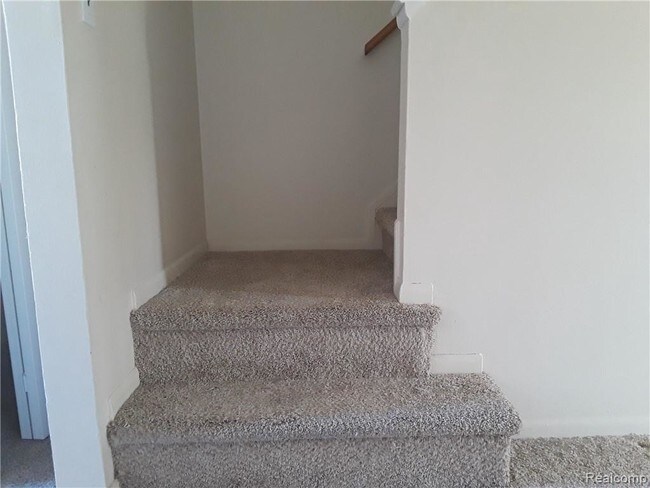 Building Photo - 29268 Tessmer Ct