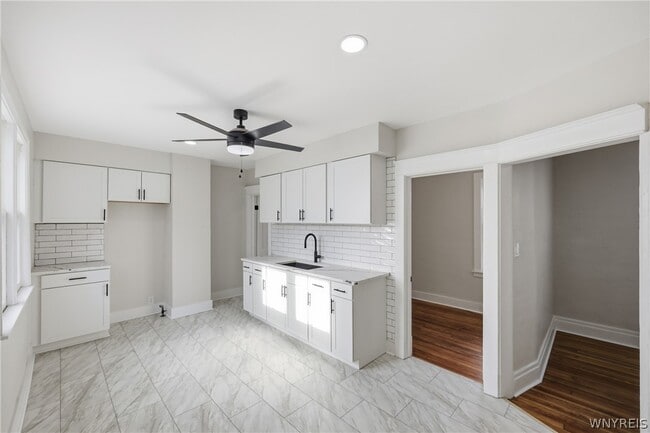 Foto del edificio - 36 Krakow St