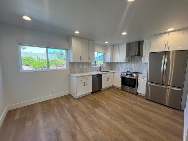 Foto del edificio - 21258 Hobert St