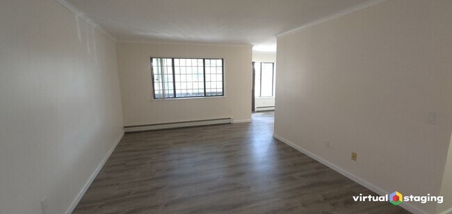 Foto del edificio - 125 Warner Hill Rd
