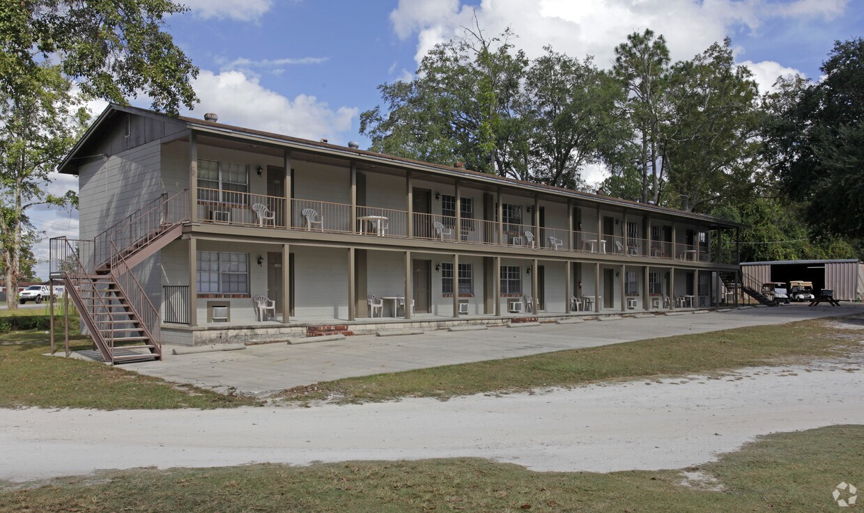 Primary Photo - 905 SW Sr-247