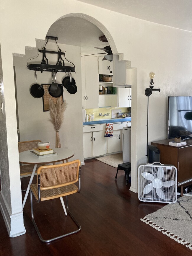 Open Space into Kitchen - 915 25th St