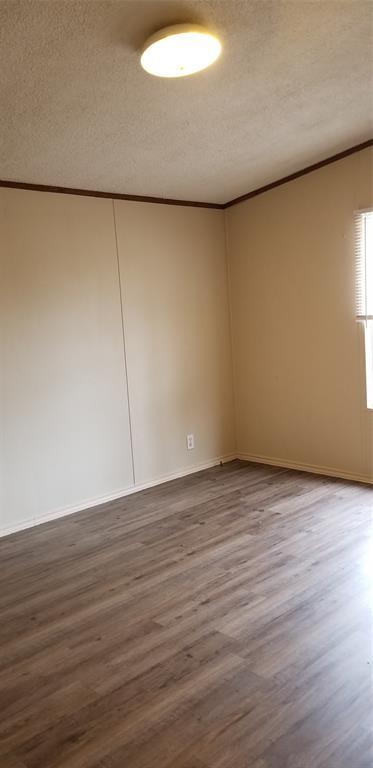 Building Photo - 9541 Maple Ridge Dr