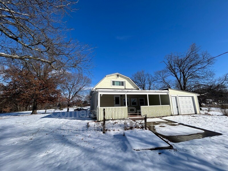 Foto principal - 1011 Cedar St