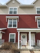 Building Photo - 3114 Thoreau Rd