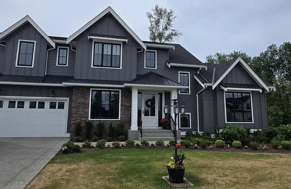Primary Photo - 22184 44a Ave