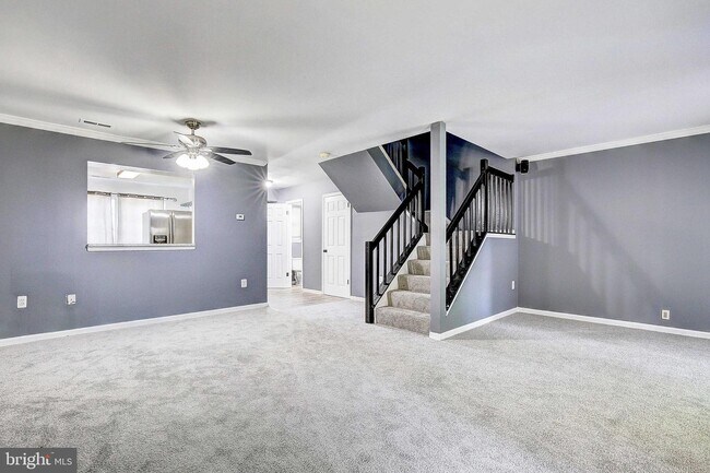 Building Photo - 7 Leeward Ct