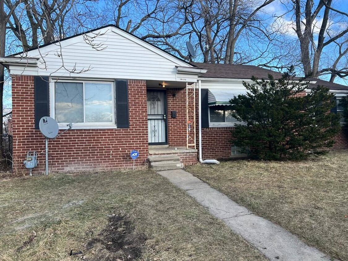 Foto principal - 2 bed 1.5 bath