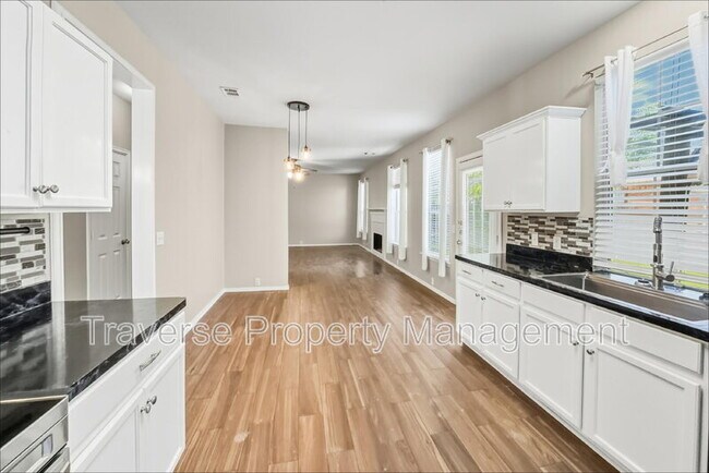 Building Photo - 8440 Asheville Ln