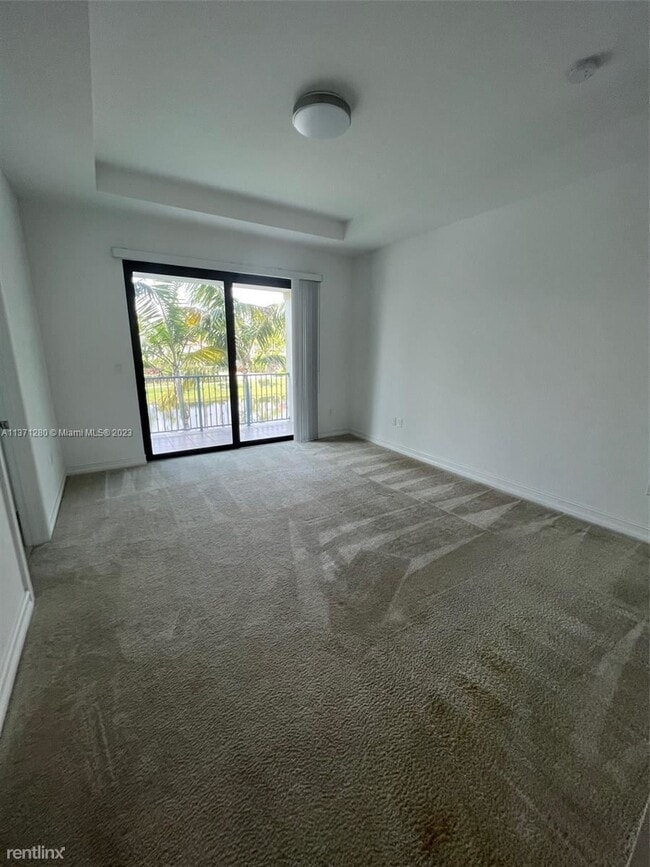Building Photo - 3 br, 2 bath House - 11704 SW 13th Ln