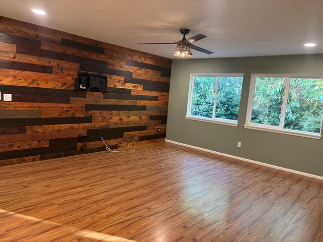 Foto del edificio - 7796 Kildare Loop NW