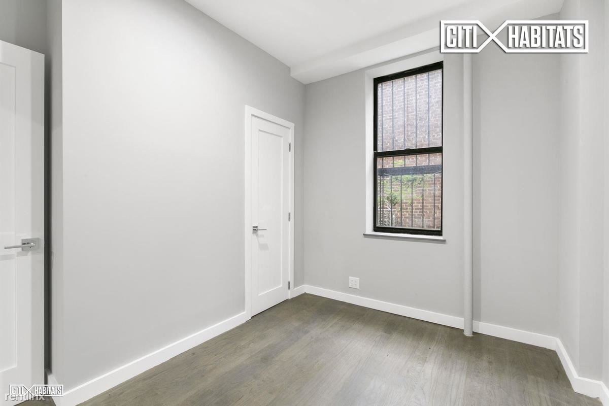 Building Photo - 124 E 103rd St