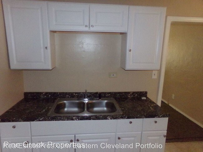 Foto del edificio - 285 E 200th St