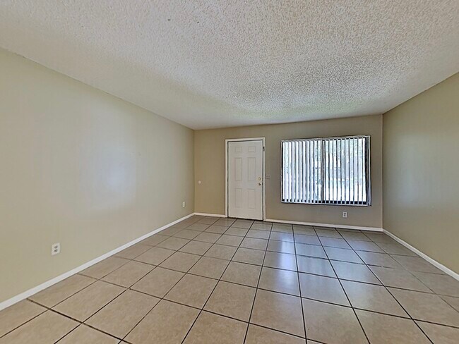 Foto del edificio - 220 Cherokee Ct