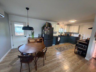 Foto del edificio - 1200 N Cora St