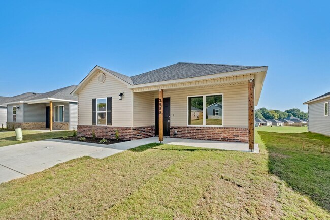 Building Photo - Brand New Home!