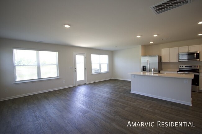 Building Photo - 175 Seymour Vlg Dr