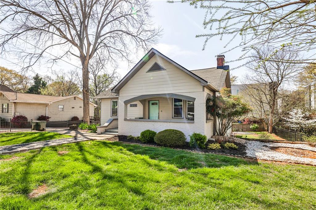 Foto principal - 220 Mayson Ave NE
