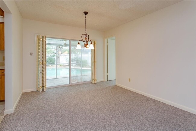 Building Photo - 1192 Lady Susan Dr