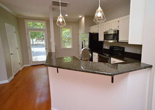 Building Photo - 2538 Dilworth Heights Ln