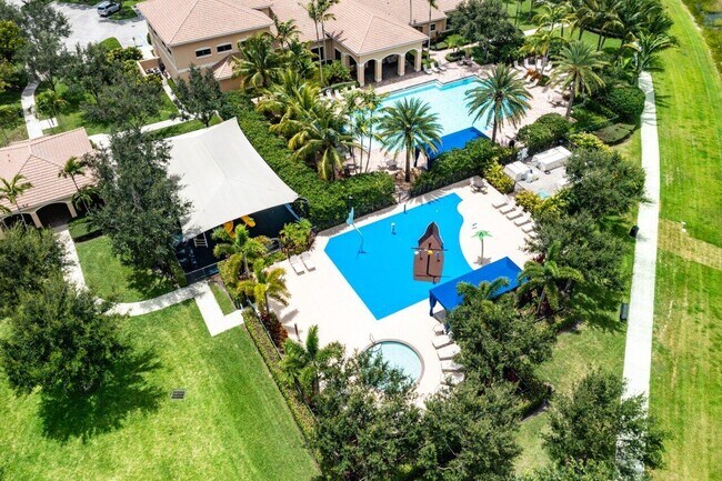 Foto del edificio - 8136 Pinnacle Pass Way