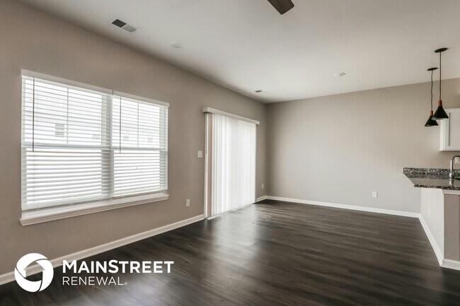 Building Photo - 2058 Hoosier Way