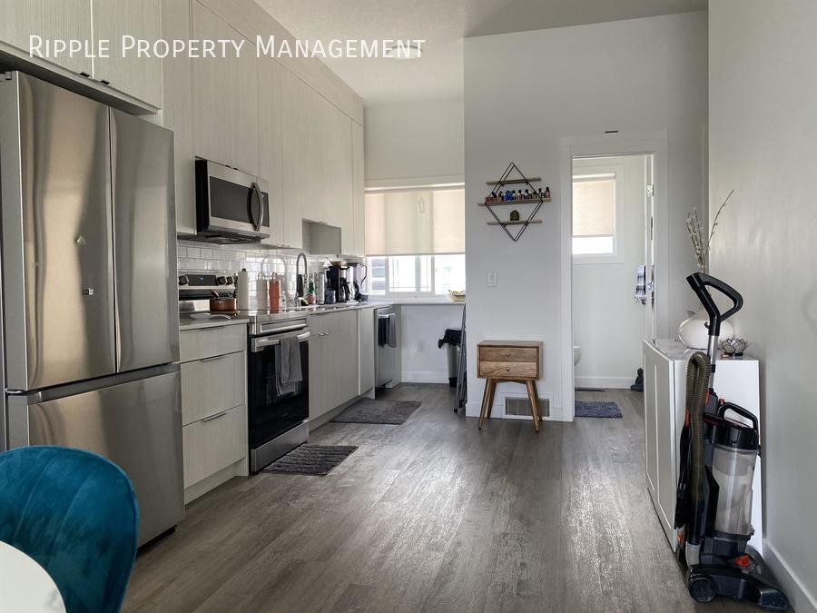Photo principale - WONDERFUL 2 BEDS/ 2.5 BATHS TOWNHOUSE