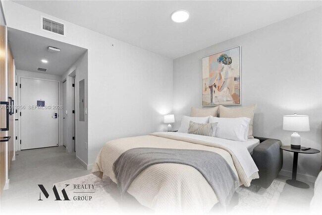 Foto del edificio - 121 NE 5th St