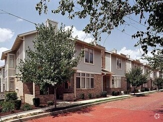 Building Photo - 246 Yardley Way