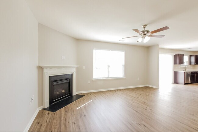 Foto del edificio - 956 Cassidy Dr