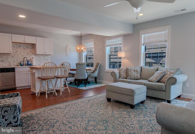 Foto del edificio - 126-A Cambridge Ave