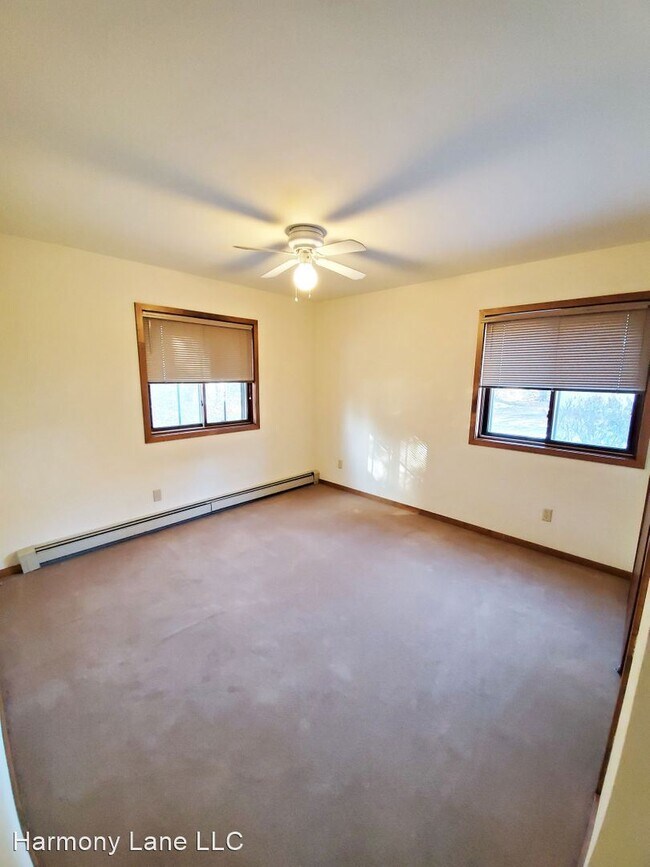 Building Photo - 3401 Harmony Ln
