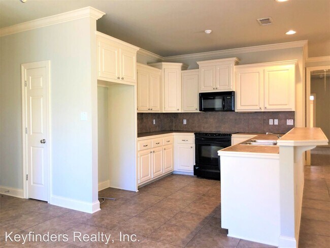 Building Photo - 3 br, 2 bath House - 41040 Villa Ct. North