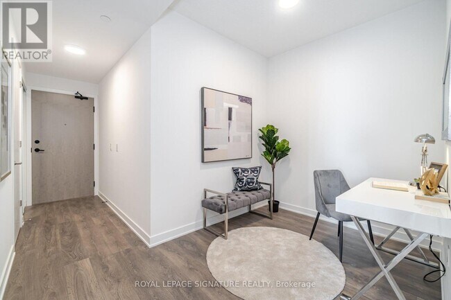 Building Photo - 130 River St