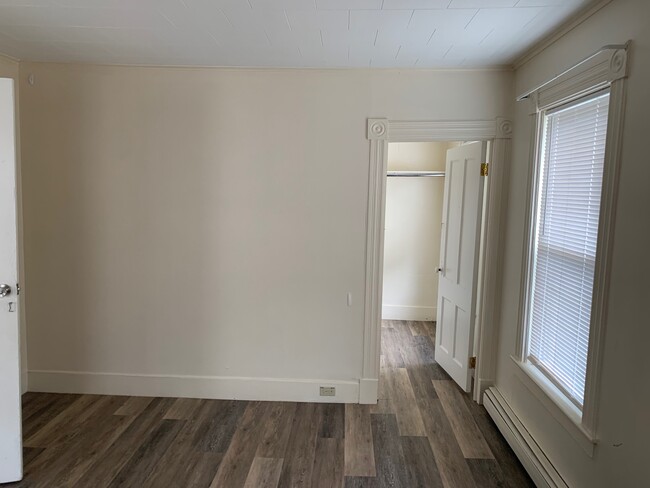 Building Photo - 118 State St