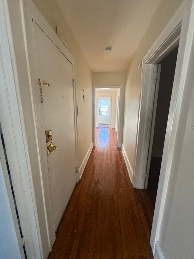 Building Photo - 55 Bostwick Ave
