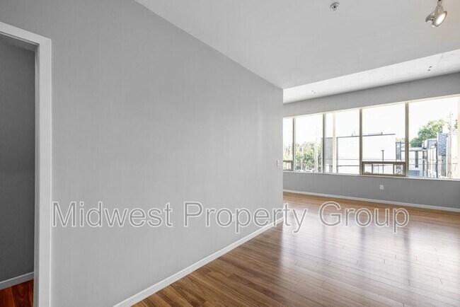 Foto del edificio - 4100 Lindell Blvd