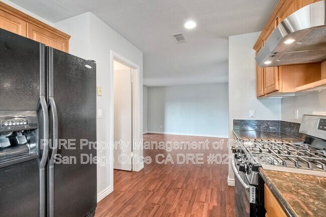 Foto del edificio - 2253 Raintree Pl