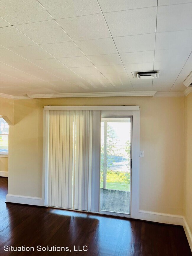 Building Photo - 3 br, 1.5 bath House - 1461 Kempsville Road