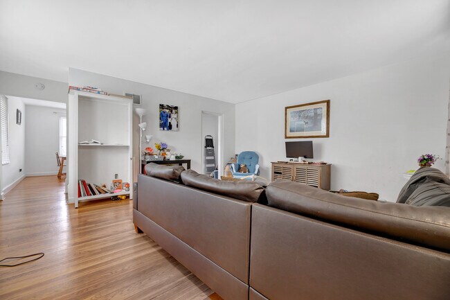 Foto del edificio - 4708 8th St NE