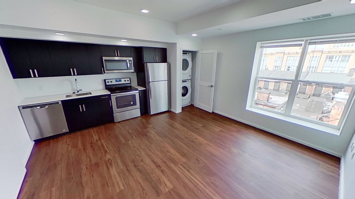 Photo - 9 E. Mount Royal Apartments