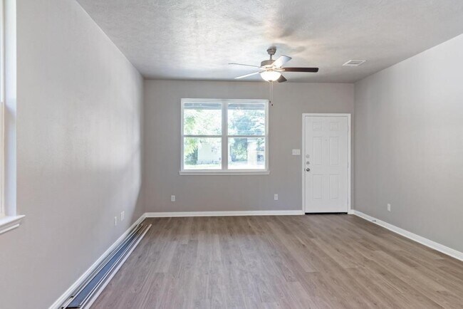Foto del edificio - 106 N Oneal St