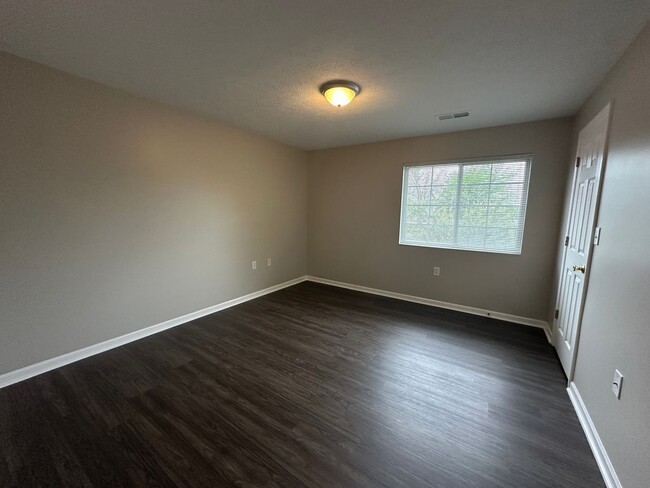 Foto del edificio - Worthington Glen Condo For Rent - 2BR/2BA ...