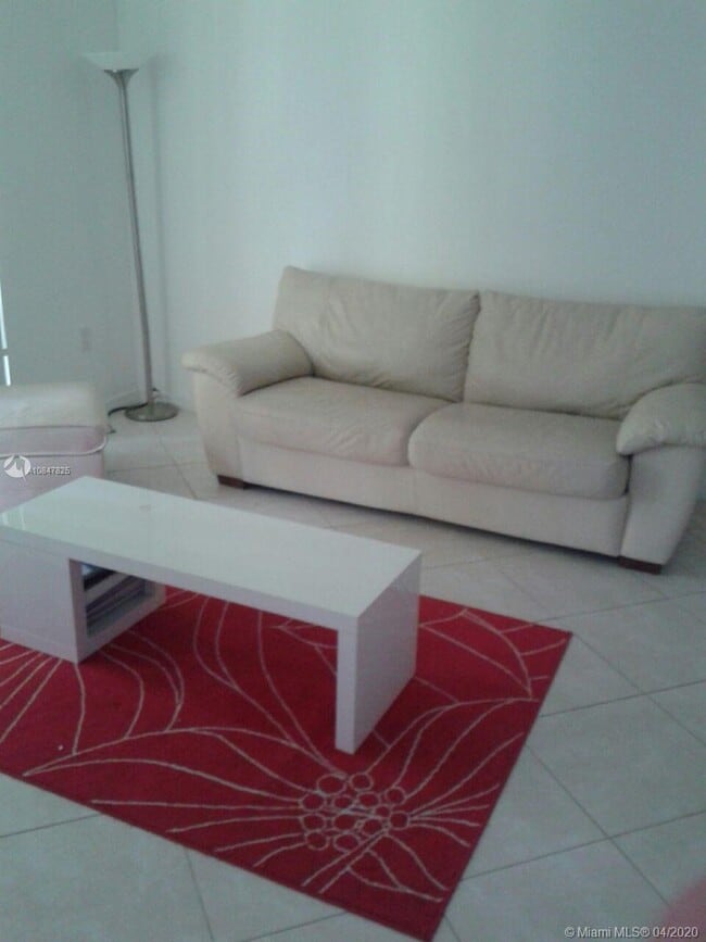 Foto del edificio - 19501 E Country Club Dr
